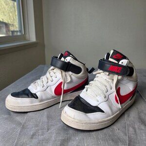 Nike Boy's Court Borough Mid 2 - Size 6Y